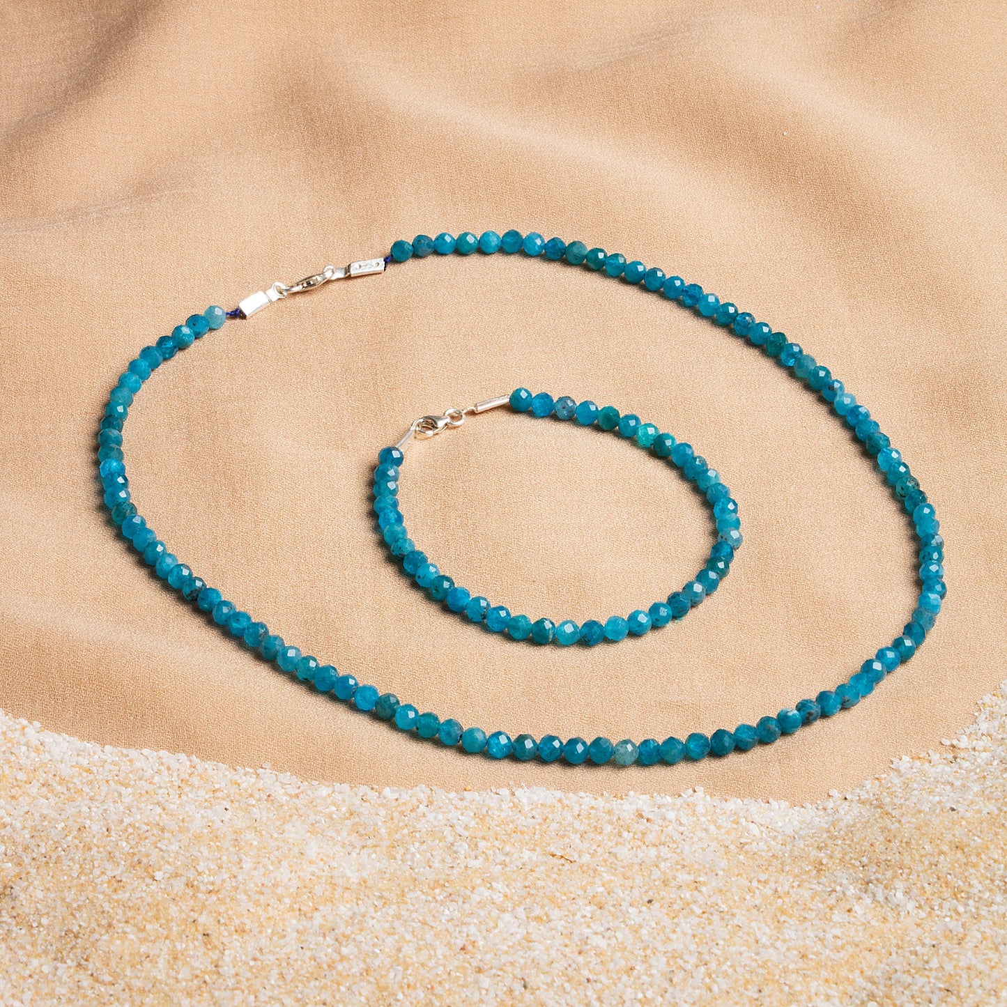 Turquoise Necklace and Bracelet Set with Silver Clasps 3-4 mm