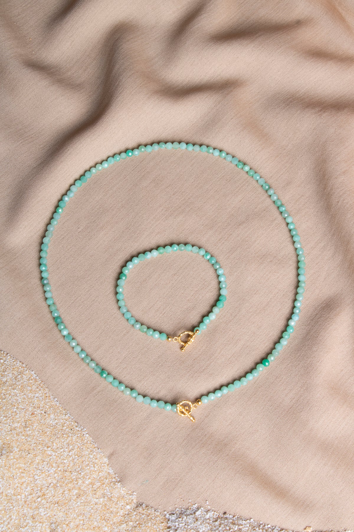 Oceanistone Emerald natural stone necklace and bracelet set