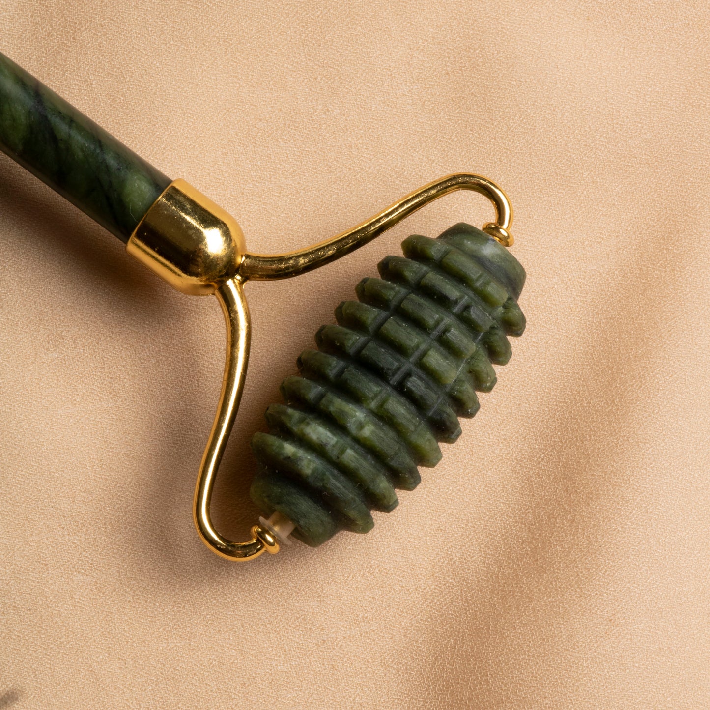 Jade Textured Roller & Gua Sha Massage Set