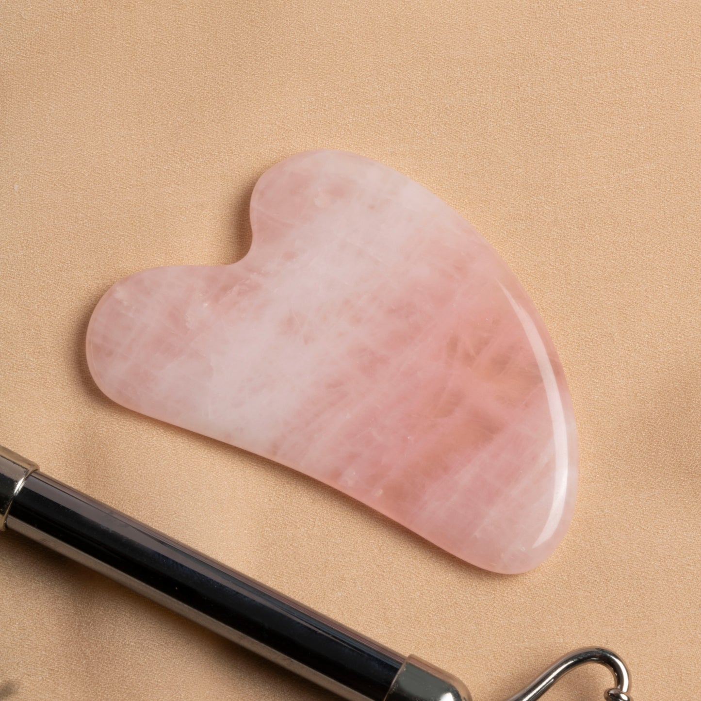 Terahertz Roller & Rose Quartz Heart-Shaped Gua Sha Massage Set
