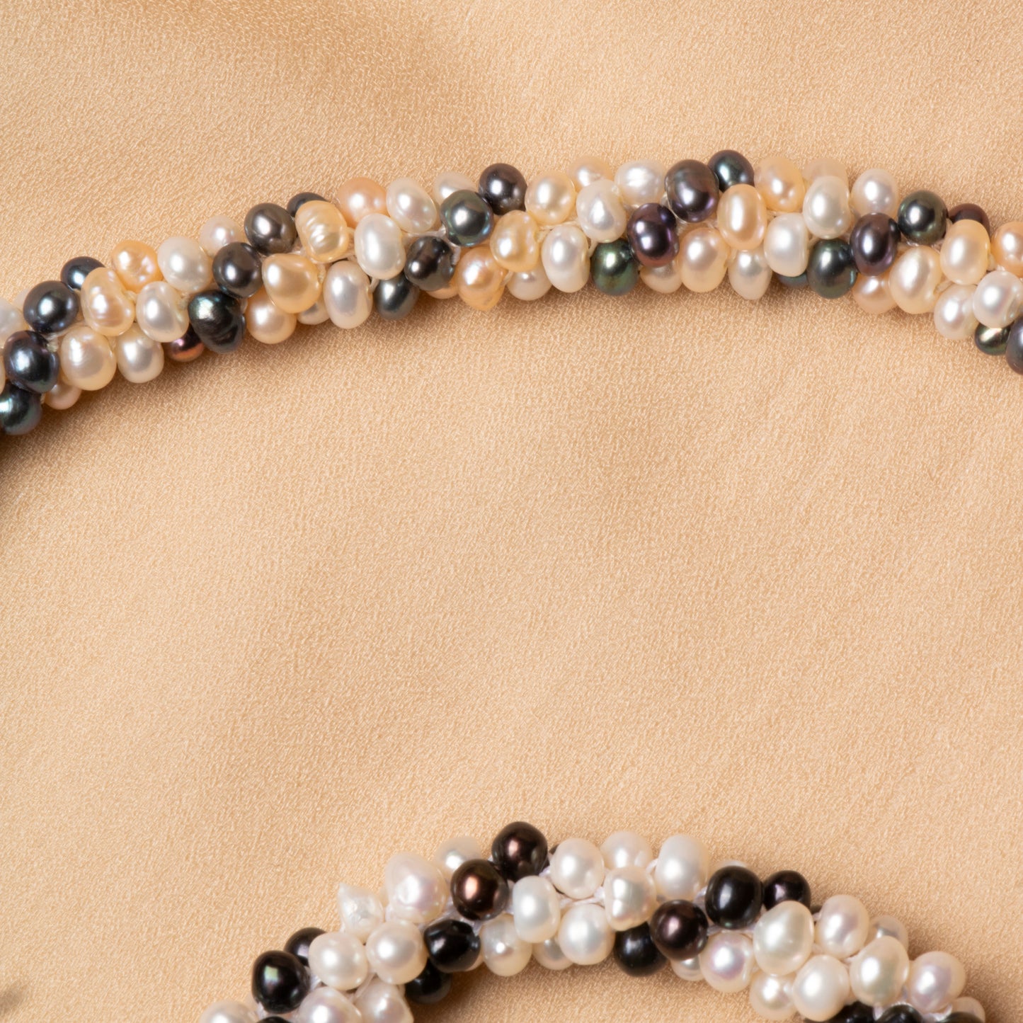 Oceanistone Twisted Freshwater Pearl Set – Black & White Elegance