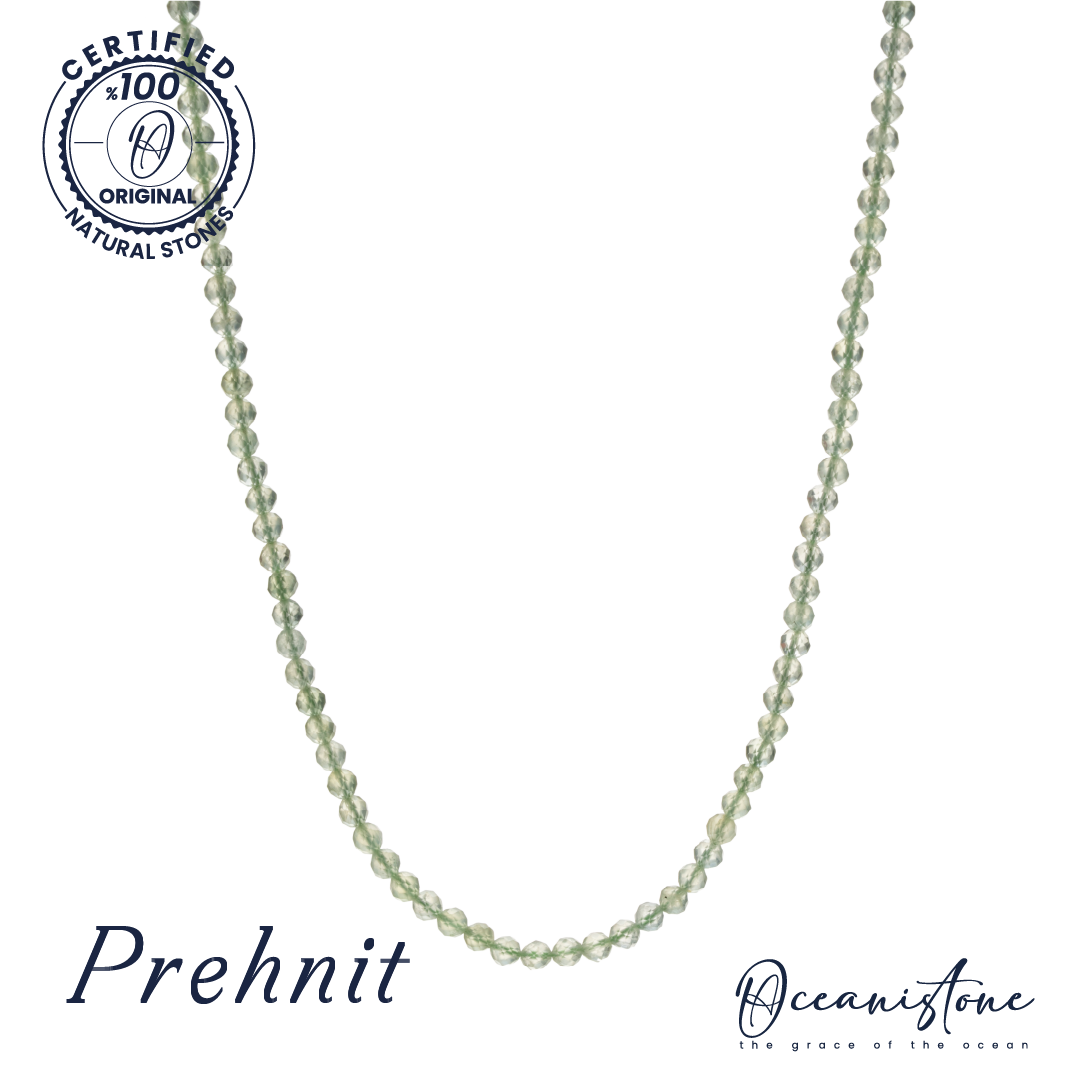 Prehnite Gemstone Necklace – A Gentle Harmony of Elegance and Serenity