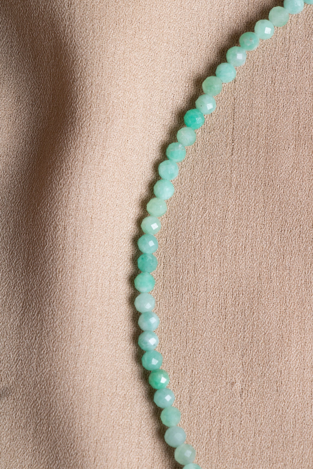 Oceanistone Emerald natural stone necklace and bracelet set