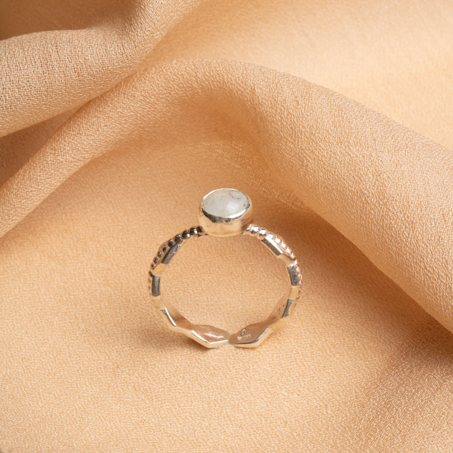 Moonstone Sterling Silver Ring – Elegance Inspired by the Moon
